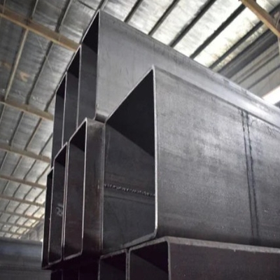 Opgepoetste Gegalvaniseerde Rechthoekige Staalbuis 304 Q235 20mm*20mm*2mm voor Metallurgie