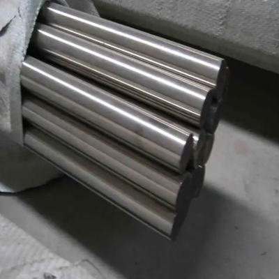 Goede prijs. Van Milde het Koolstofstaal Ronde Voet Bar 12mm van AISI 1045 16 Roestbescherming voor de Bouw online